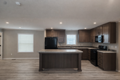 Photo 4 of 7 of home located at 138 Van Buren Cir Davison, MI 48423