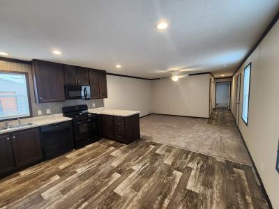 Photo 2 of 8 of home located at 195 Monroe Dr Davison, MI 48423