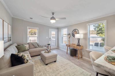 Photo 2 of 8 of home located at 849 Royal Palm Casselberry, FL 32707