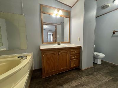 Photo 5 of 10 of home located at 4399 Picadilly Ct. Jackson, MI 49201