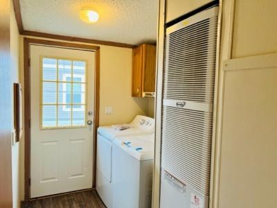 Photo 5 of 8 of home located at 4156 Vincent Court Jackson, MI 49201