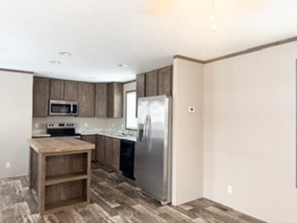 2023 Clayton 6616-711 Mobile Home