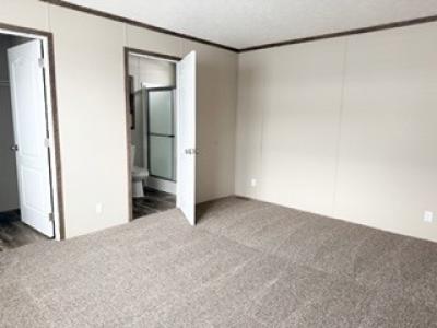 Photo 4 of 11 of home located at 10051 Springfield Circle Davisburg, MI 48350