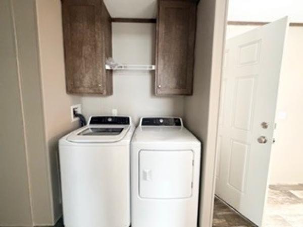 2023 Clayton 6616-711 Mobile Home