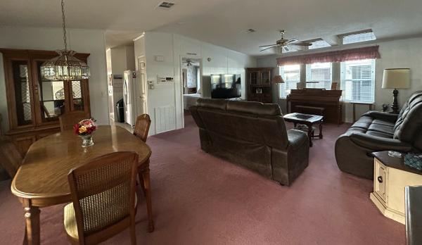 1996 HOMES OF MERIT Mobile Home