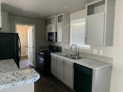 Photo 5 of 20 of home located at 1650 S Arizona Ave Lot 362 Chandler, AZ 85286