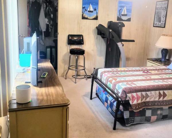 1979 TWIN Manufactured Home