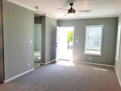 Photo 4 of 8 of home located at 20 Peach Ave Bradenton, FL 34207