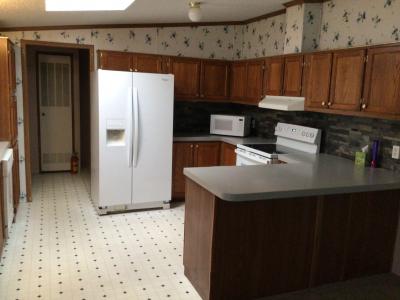 Photo 3 of 7 of home located at 5702 Angola Rd. #126 Toledo, OH 43615