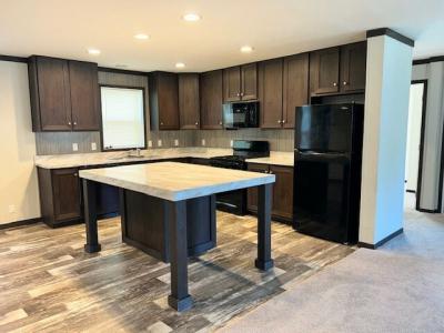 Mobile Home at 1716 Meadowbrook Monroe, MI 48161