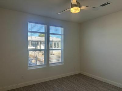 Photo 4 of 12 of home located at 3301 S Goldfield Road Lot 5102 Apache Junction, AZ 85119