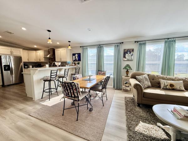 2022 Palm Harbor 2022 Mobile Home