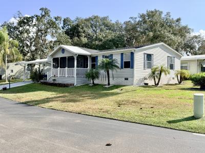 Photo 2 of 12 of home located at 5938 Peaceful Pass Groveland, FL 34736