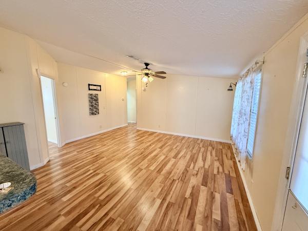 2003 Champion FLA146C6769A/B Mobile Home