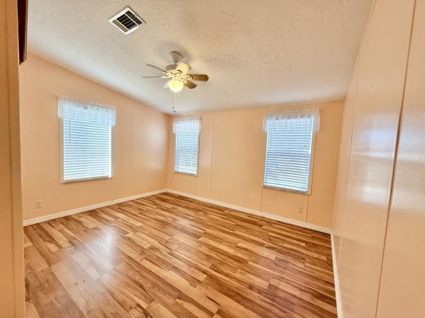 2003 Champion FLA146C6769A/B Mobile Home