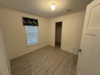 2022 Champion - Lake City Coral Springs II Mobile Home