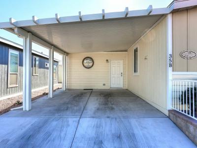 Photo 5 of 20 of home located at 2206 S Ellsworth Road Lot 035B Mesa, AZ 85209