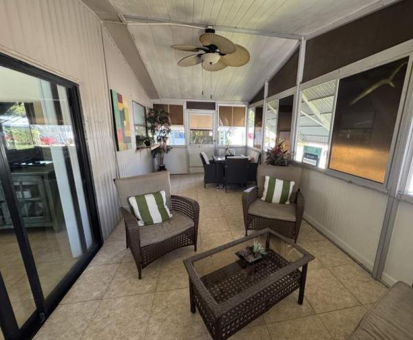 1984 Barrington Manufactured Home