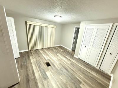 Photo 3 of 13 of home located at 6407 SE 108th Street Lot #16 Belleview, FL 34420