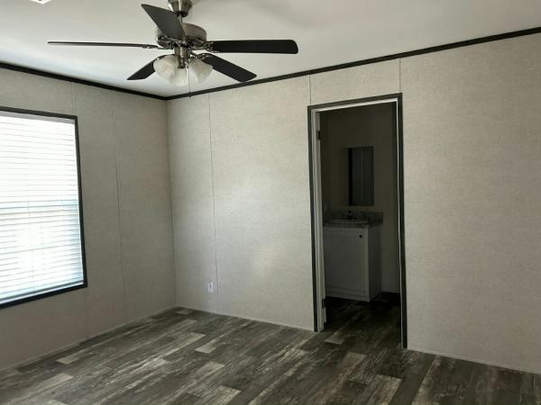 2024 Champion - Lake City 261-1456H22P01  Home