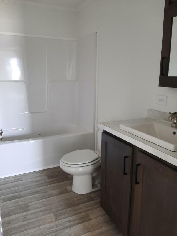 2025 Colony 49 550BP28563A  Home