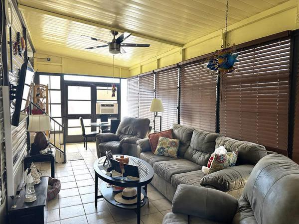 1986 TAHO Manufactured Home