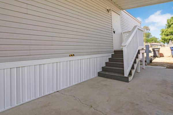 Photo 1 of 2 of home located at 560 W Pleasant Ave, #026 Tulare, CA 93274