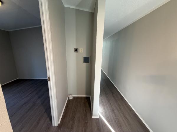 2022  Mobile Home For Rent