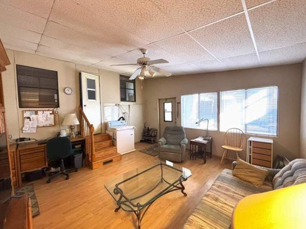 1990 MONT Manufactured Home