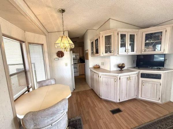 1990 MONT Manufactured Home