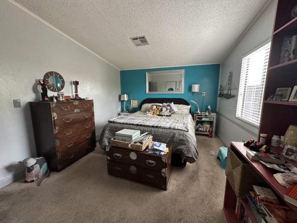 1985 Cavco Manufactured Home