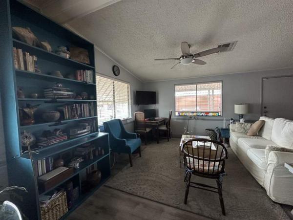 1985 Cavco Manufactured Home