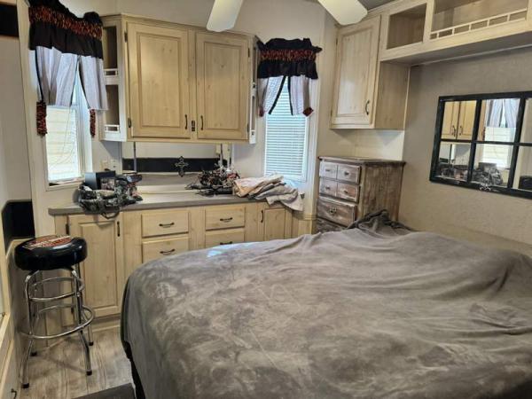1999 Cavco Manufactured Home