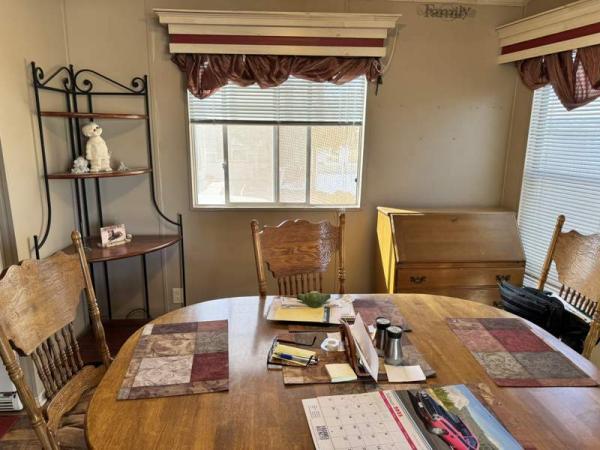 1999 Cavco Manufactured Home