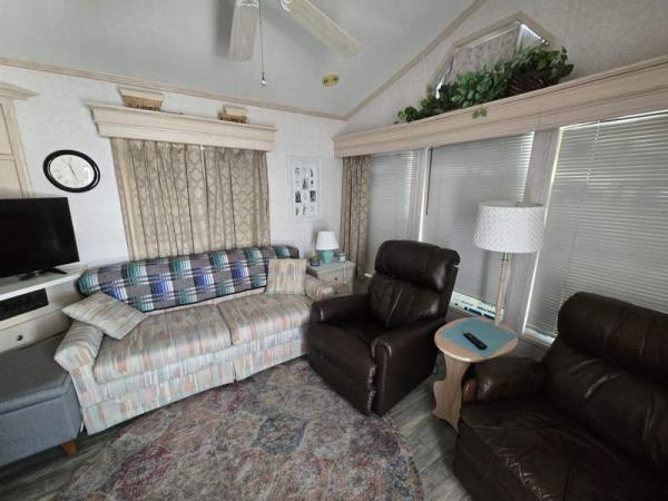 1994 Olym Manufactured Home