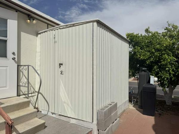 1985 Oaks Manufactured Home