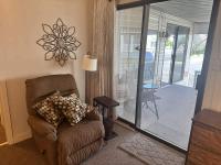 1985 Oaks Manufactured Home