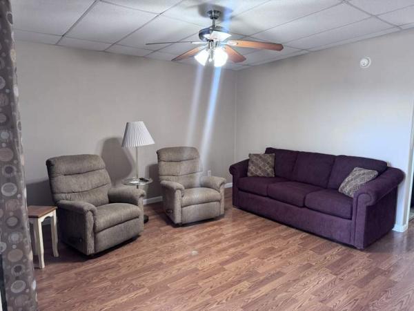 1995 Cavco Manufactured Home