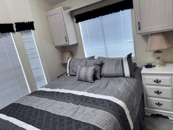1995 Cavco Manufactured Home