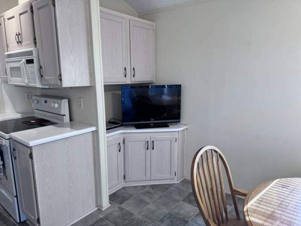 1995 Cavco Manufactured Home