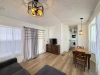 1990 Castle Manufactured Home