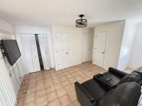 1990 Castle Manufactured Home