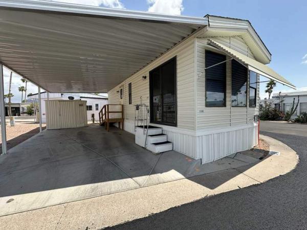 1990 Skyline Manufactured Home