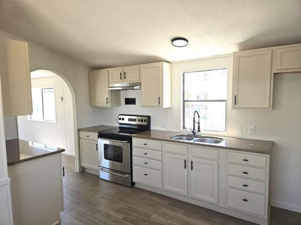 1987 Schult Manufactured Home