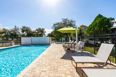 Photo 5 of 14 of home located at 1786 Timber Ridge Circle Leesburg, FL 34748