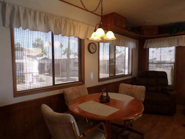 1986 Skyline Manufactured Home