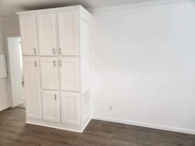 Photo 5 of 43 of home located at 5200 28th Street North, #128 Saint Petersburg, FL 33714