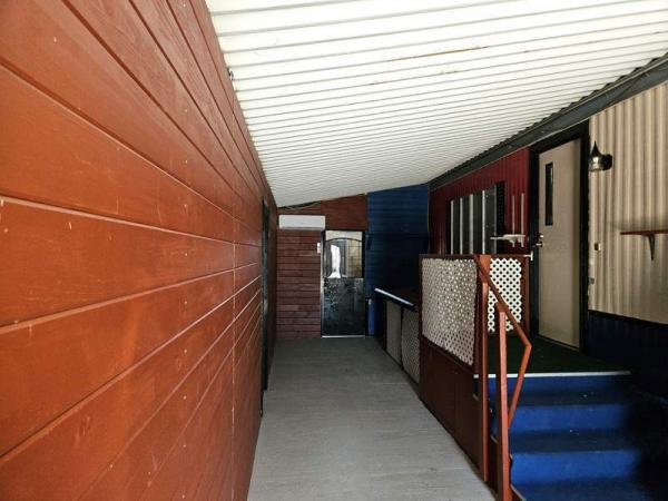 1976 American Manufactured Home