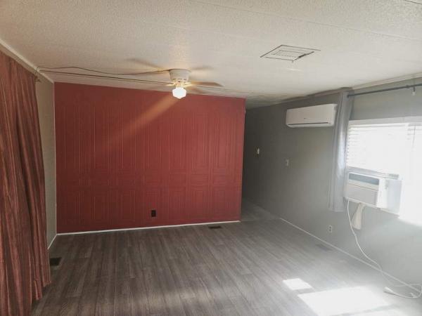 1976 American Manufactured Home