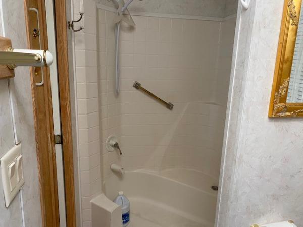 1996 Park Manufactured Home